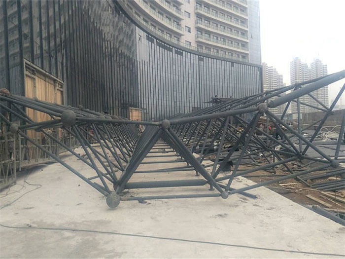 广汉万豪酒店雨棚网架